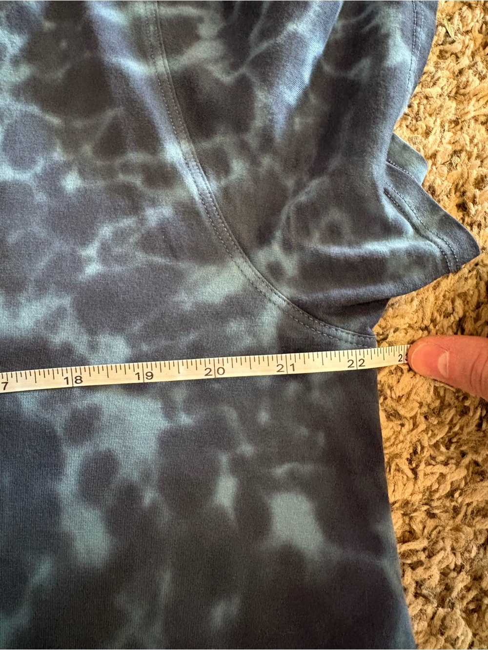 Lululemon Tie-Dye Navy All Yours Short Sleeve T-Shirt, size 10 - Picture 4 of 5